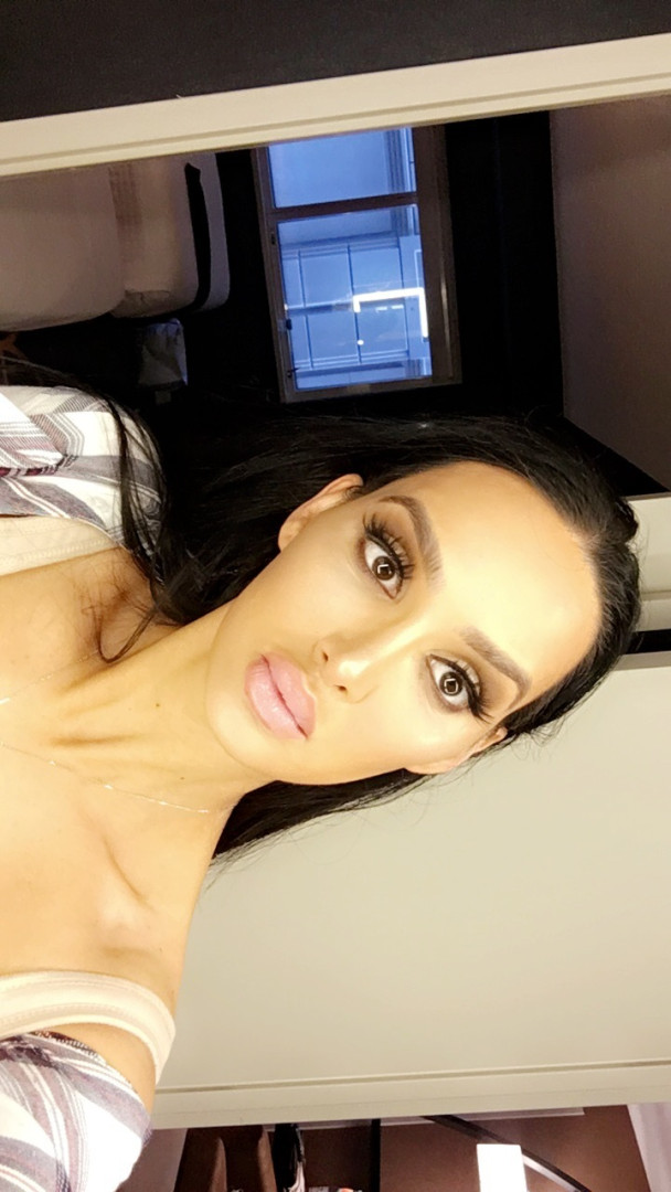 Photo by amyanderssen published on November 21,2023 20:53:25 - BestThots