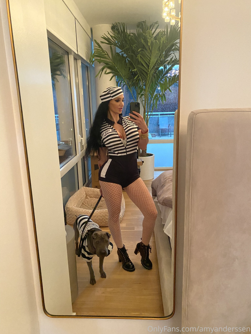Photo by amyanderssen published on November 21,2023 20:53:55 - BestThots