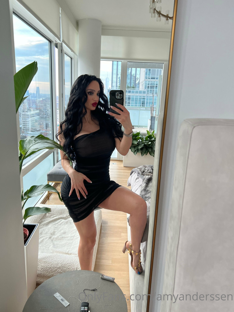 Photo by amyanderssen published on November 21,2023 20:54:54 - BestThots