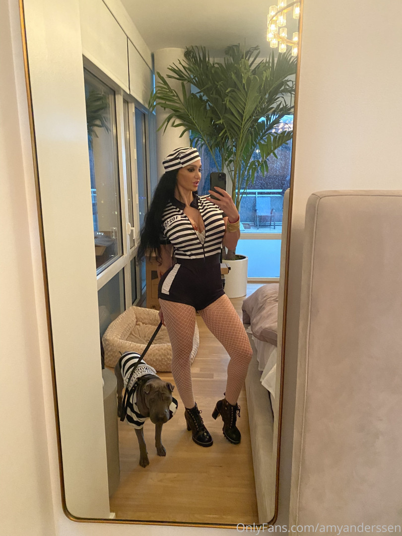 Photo by amyanderssen published on November 21,2023 20:54:58 - BestThots