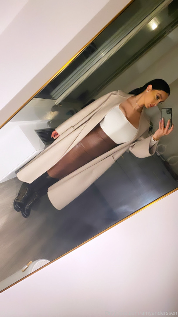 Photo by amyanderssen published on November 21,2023 20:56:08 - BestThots