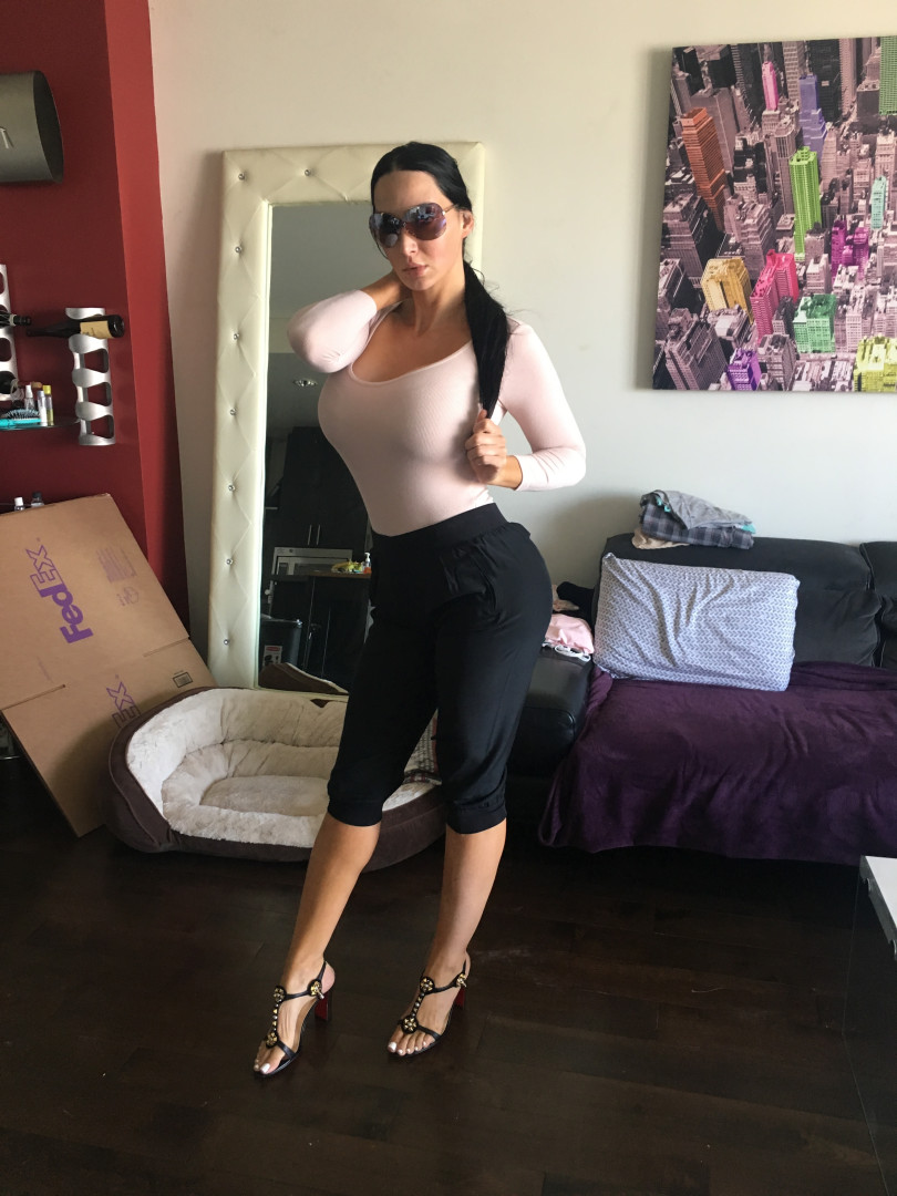 Photo by amyanderssen published on November 21,2023 20:57:09 - BestThots