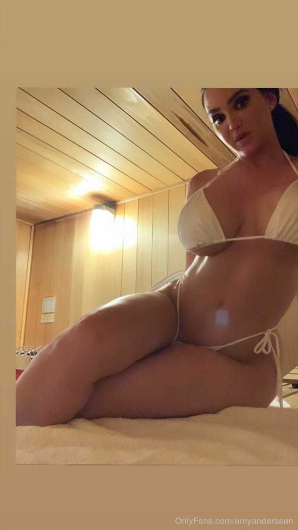 Photo by amyanderssen published on November 21,2023 20:58:38 - BestThots