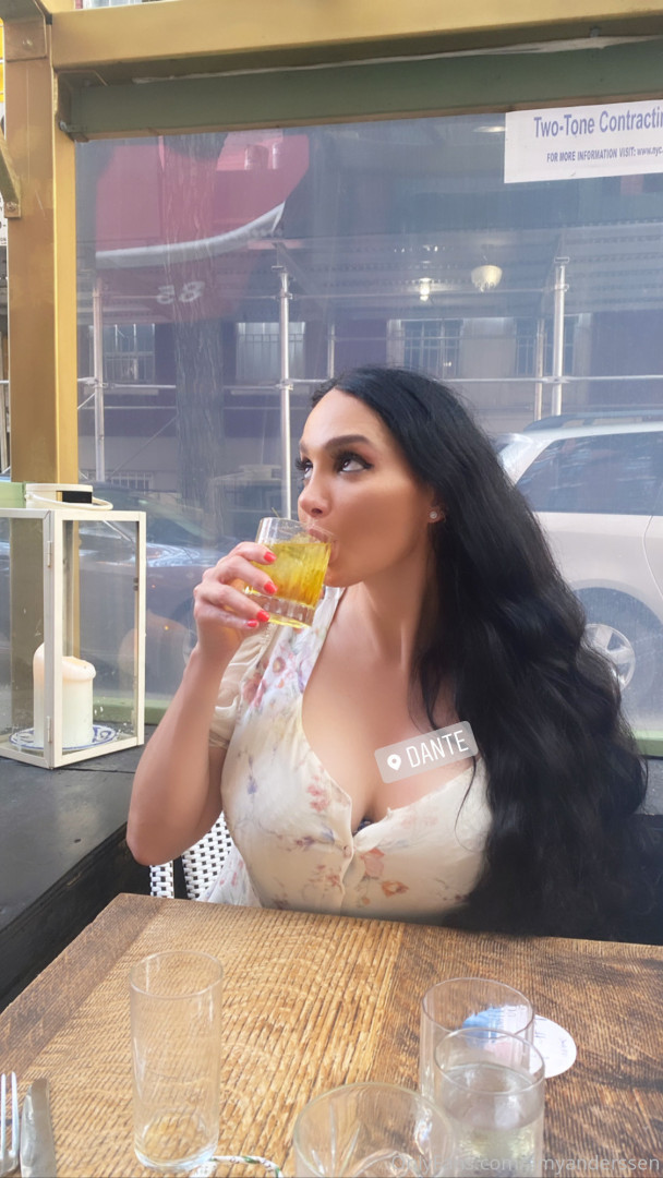 Photo by amyanderssen published on November 21,2023 20:58:42 - BestThots