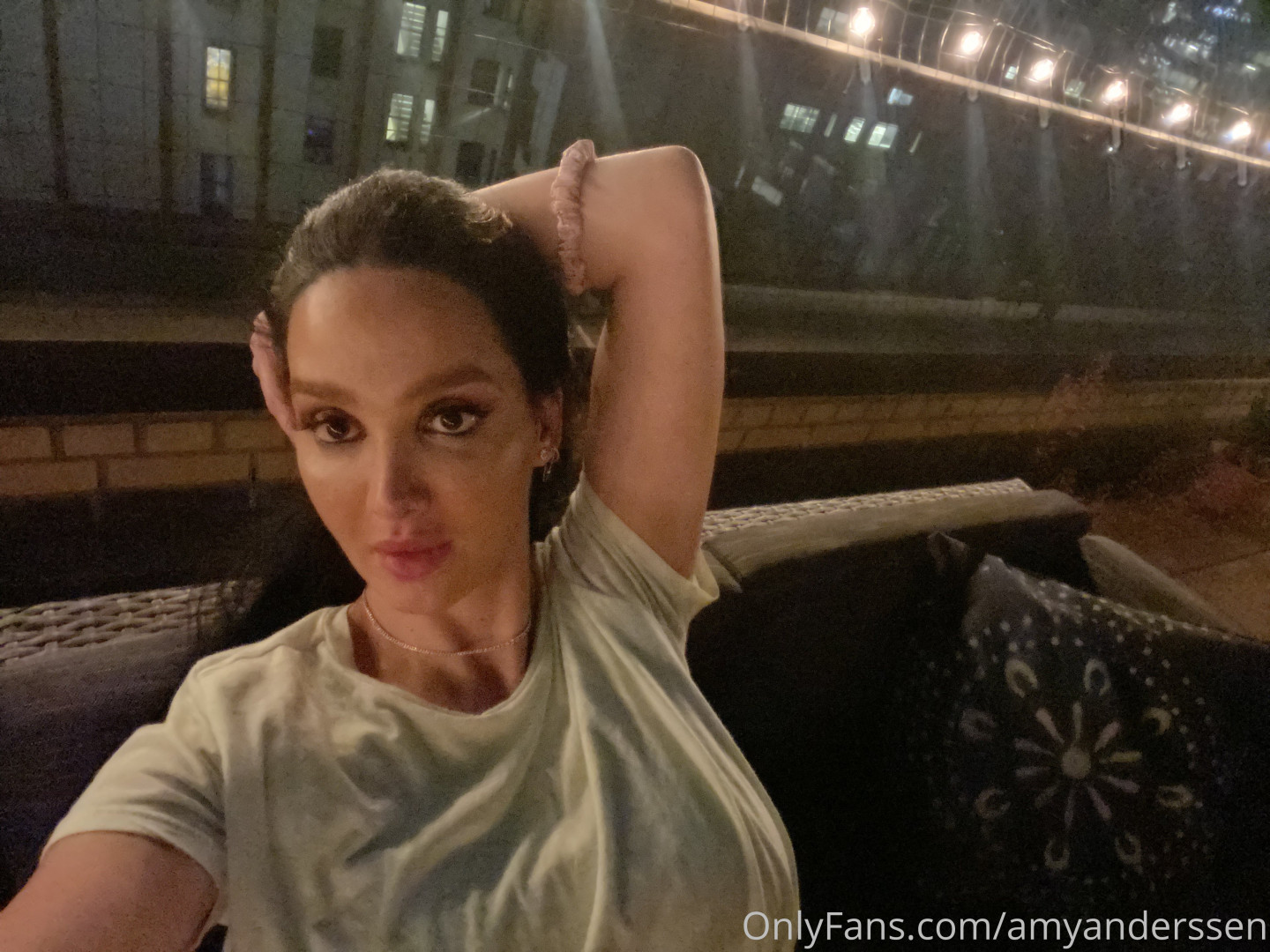 Photo by amyanderssen published on November 21,2023 20:59:33 - BestThots