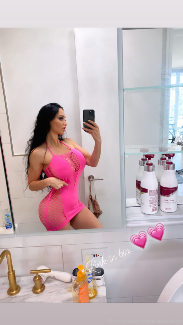 Photo by amyanderssen published on November 21,2023 21:02:53 - BestThots