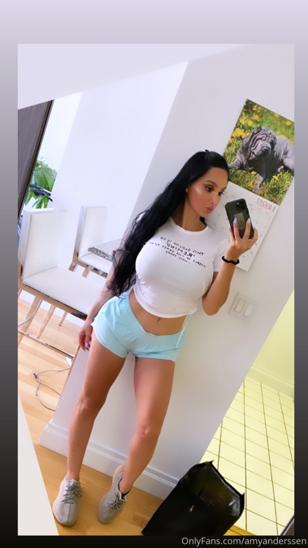 Photo by amyanderssen published on November 21,2023 21:03:43 - BestThots
