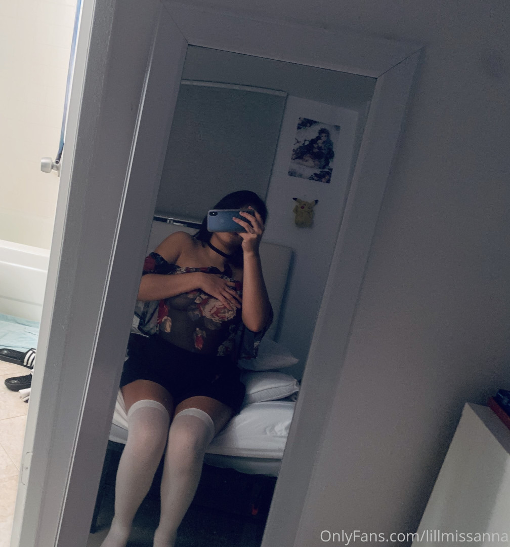 Photo by lillmissanna published on October 16,2023 13:14:46 - BestThots