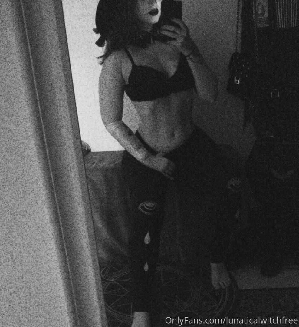 Photo by lunaticalwitchfree published on August 1,2023 11:38:27 - BestThots