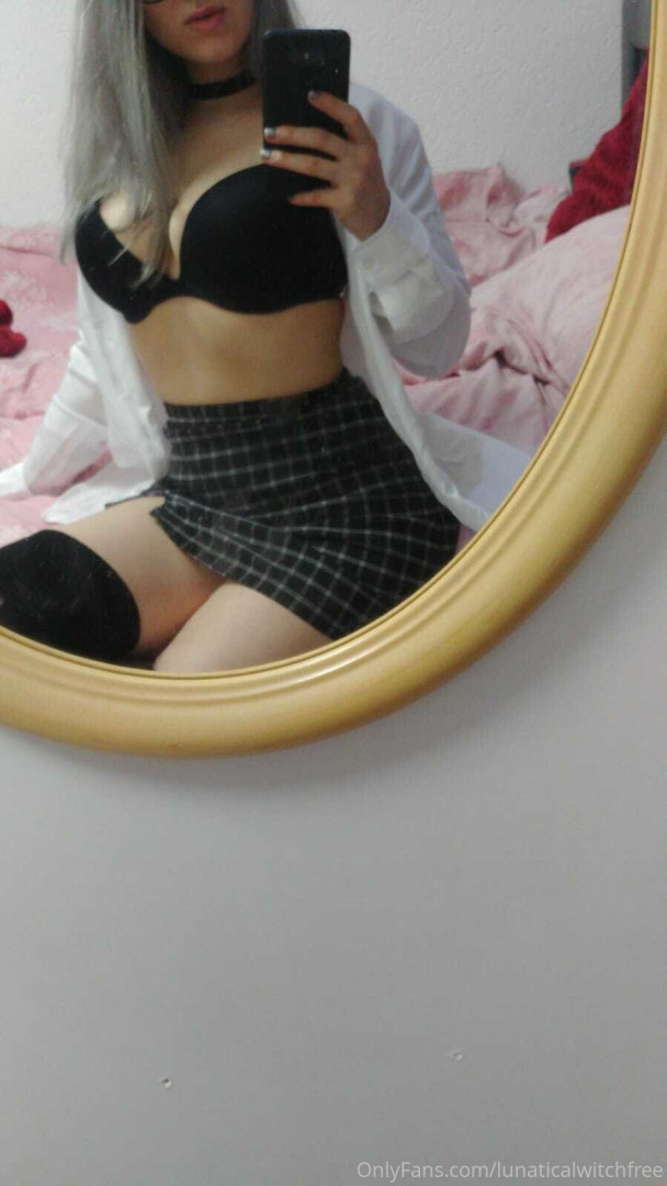 Photo by lunaticalwitchfree published on August 1,2023 11:42:01 - BestThots