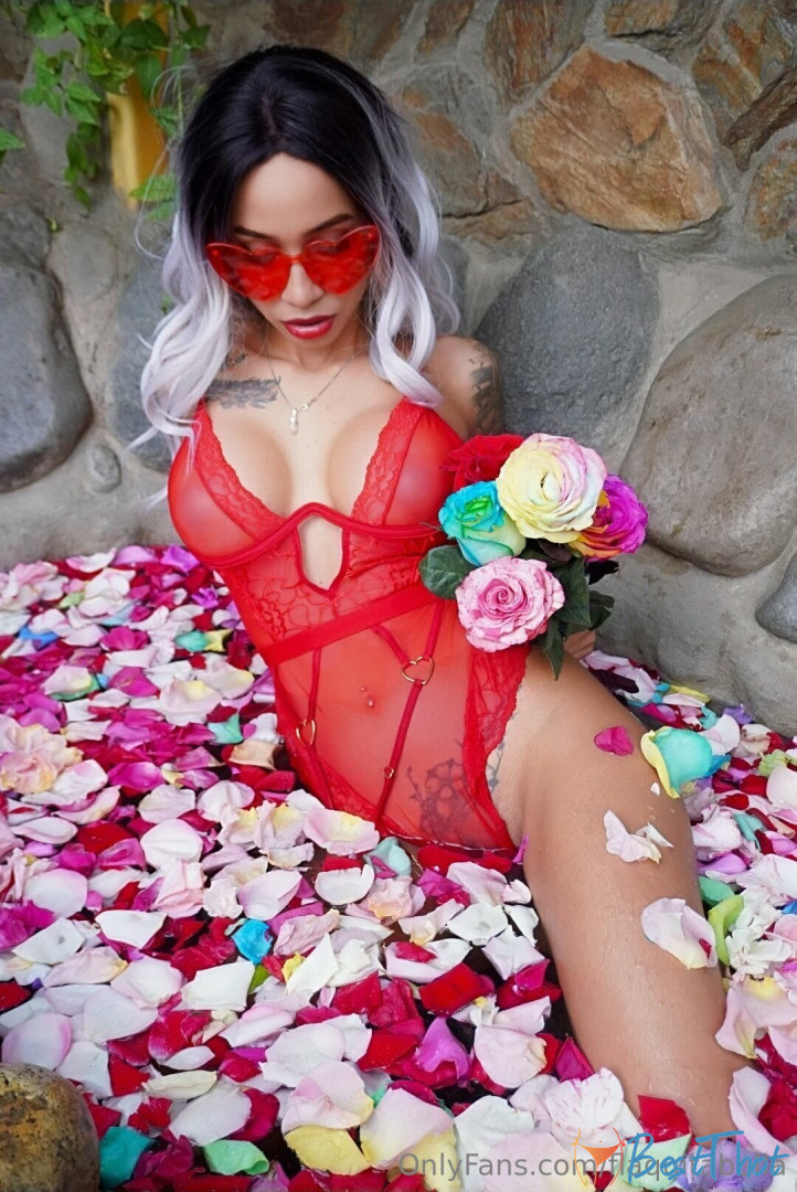flaquitabella #9775877