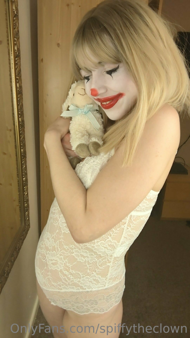 Photo by spiffdentheclown published on May 17,2023 17:04:02 - BestThots