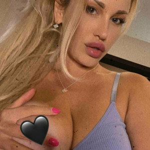 lovelytinnaxo #6331045