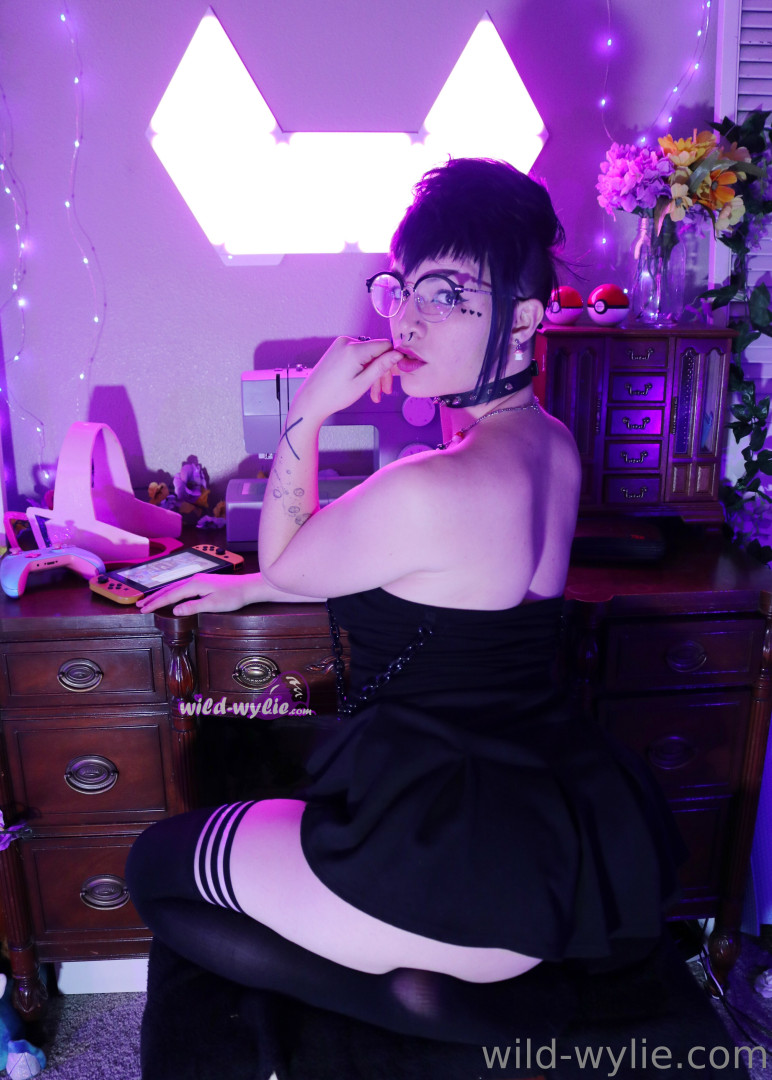 Photo by wildwylieafterhours published on June 3,2023 23:50:18 - BestThots