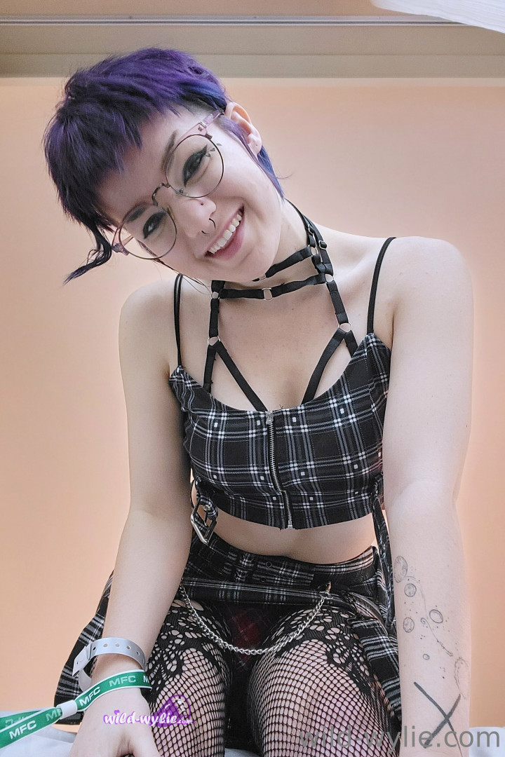 Photo by wildwylieafterhours published on June 3,2023 23:51:02 - BestThots