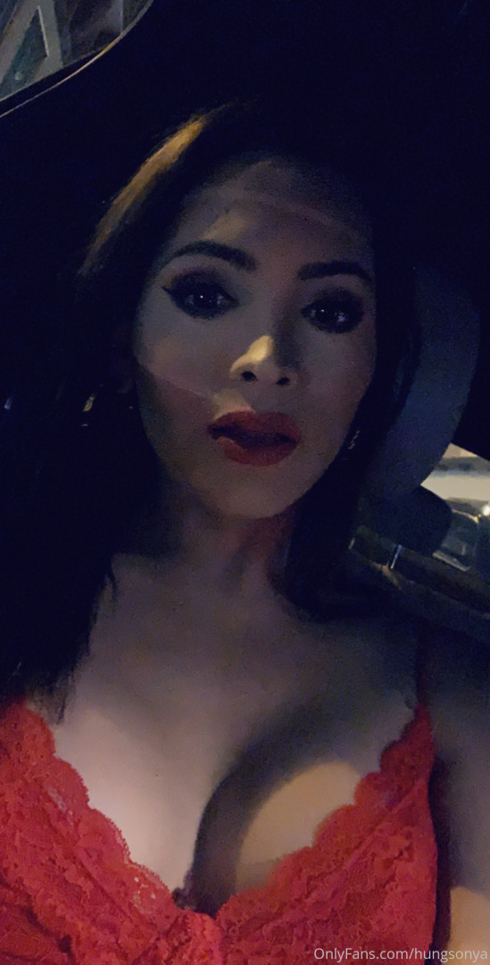 Photo by hungsonya published on October 16,2023 03:58:53 - BestThots