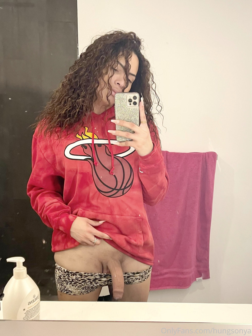 Photo by hungsonya published on October 16,2023 04:06:11 - BestThots