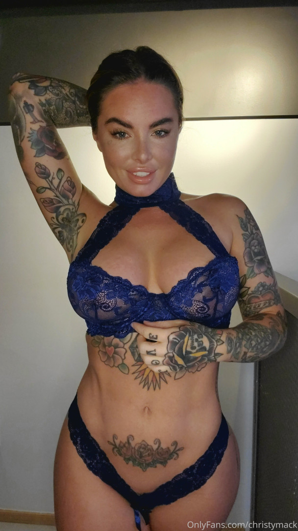 Photo by christymack published on September 1,2023 21:44:07 - BestThots