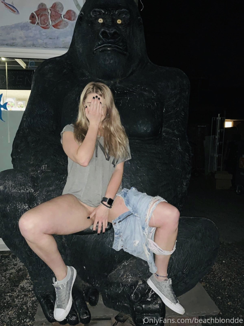 Photo by beachblondde published on July 19,2023 12:12:12 - BestThots