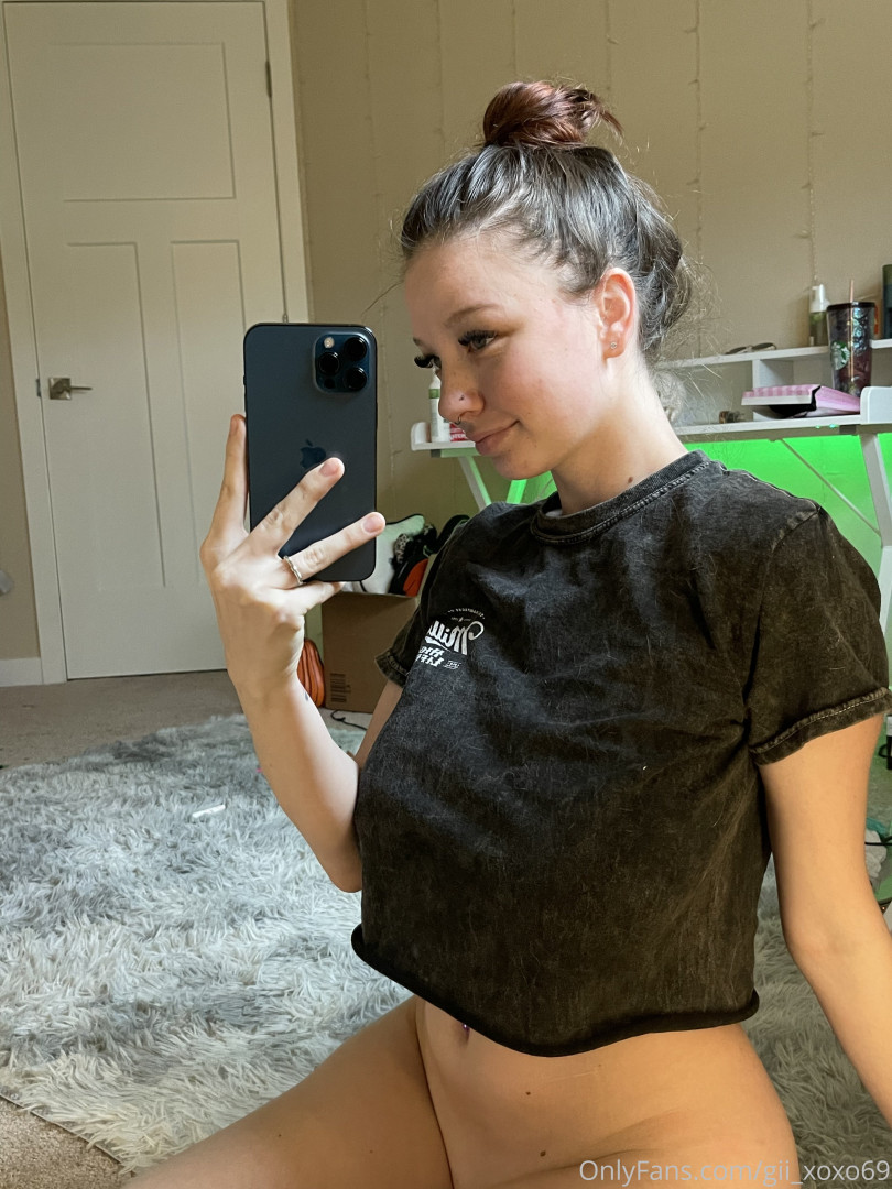Photo by gii_xoxo69 published on August 30,2023 03:50:43 - BestThots