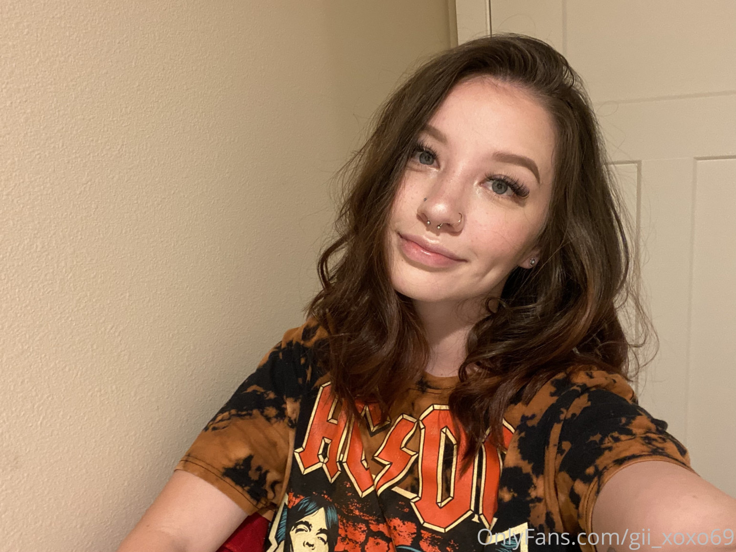 Photo by gii_xoxo69 published on August 30,2023 03:55:15 - BestThots