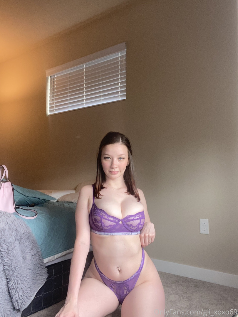 Photo by gii_xoxo69 published on August 30,2023 04:14:37 - BestThots