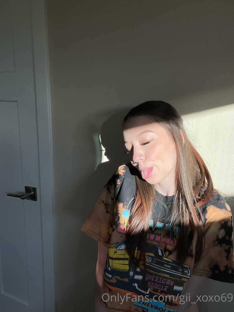 Photo by gii_xoxo69 published on August 30,2023 12:25:56 - BestThots