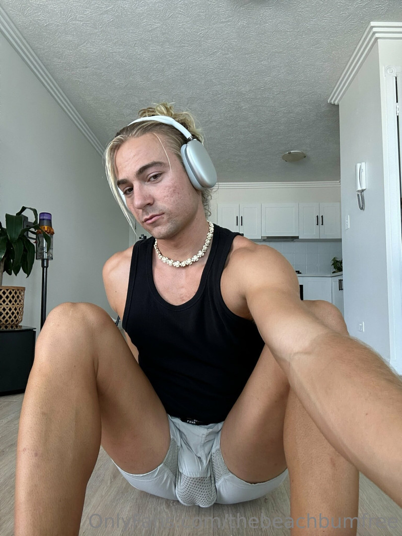 Photo by thebeachbumfree published on June 24,2023 18:35:09 - BestThots