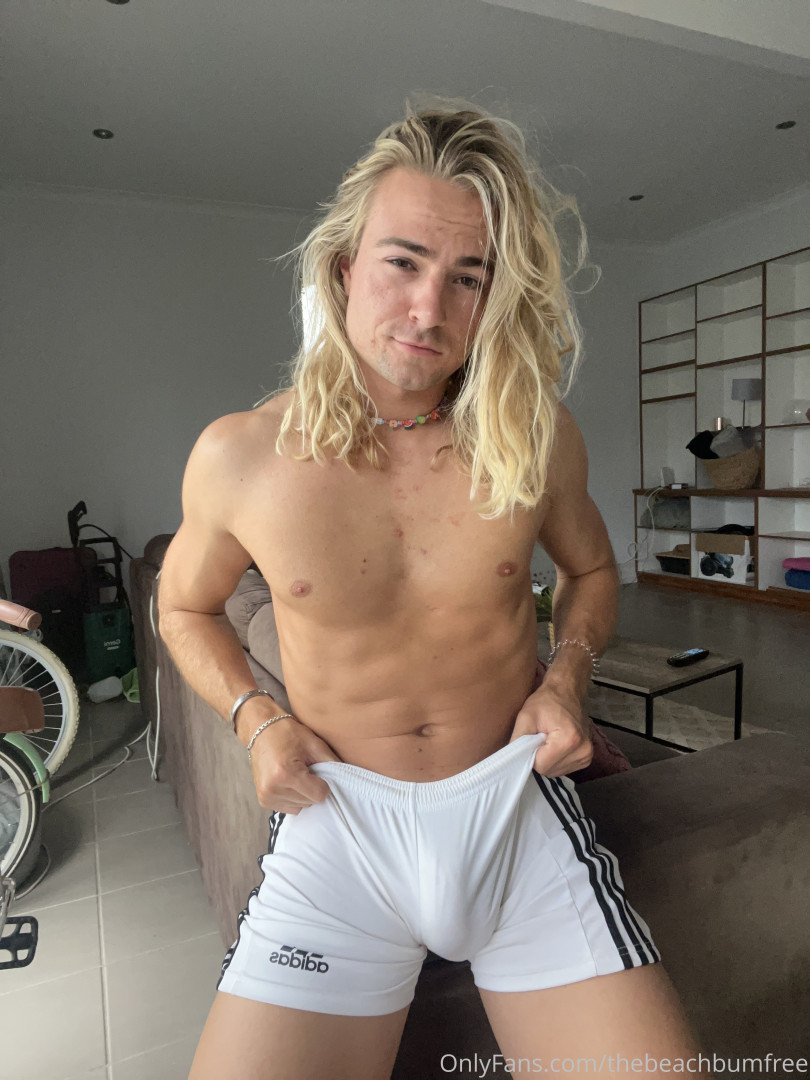 Photo by thebeachbumfree published on June 24,2023 18:35:14 - BestThots