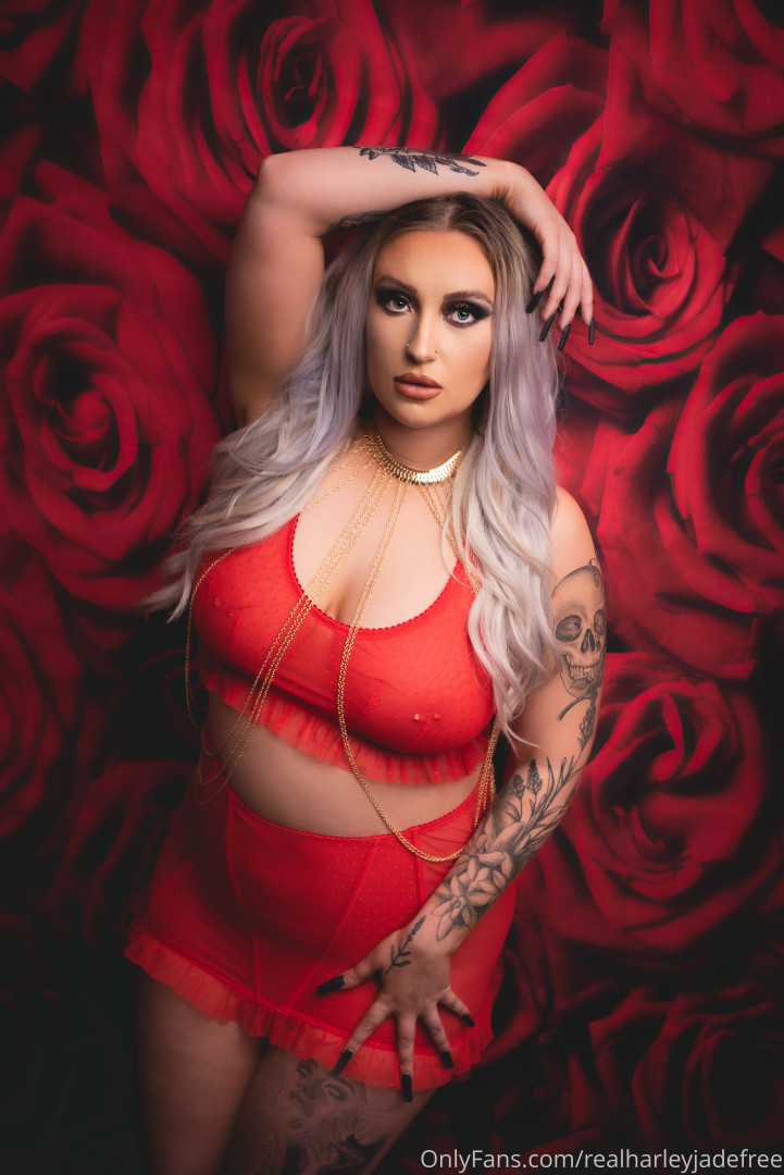 Photo by realharleyjadefree published on October 17,2023 03:48:48 - BestThots