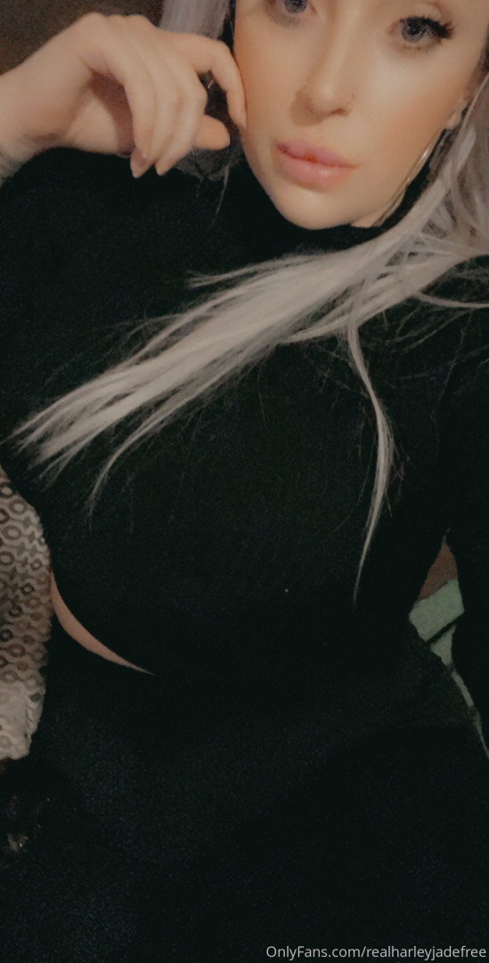 Photo by realharleyjadefree published on October 17,2023 03:49:58 - BestThots