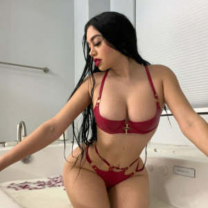 jailyneojeda #2034313