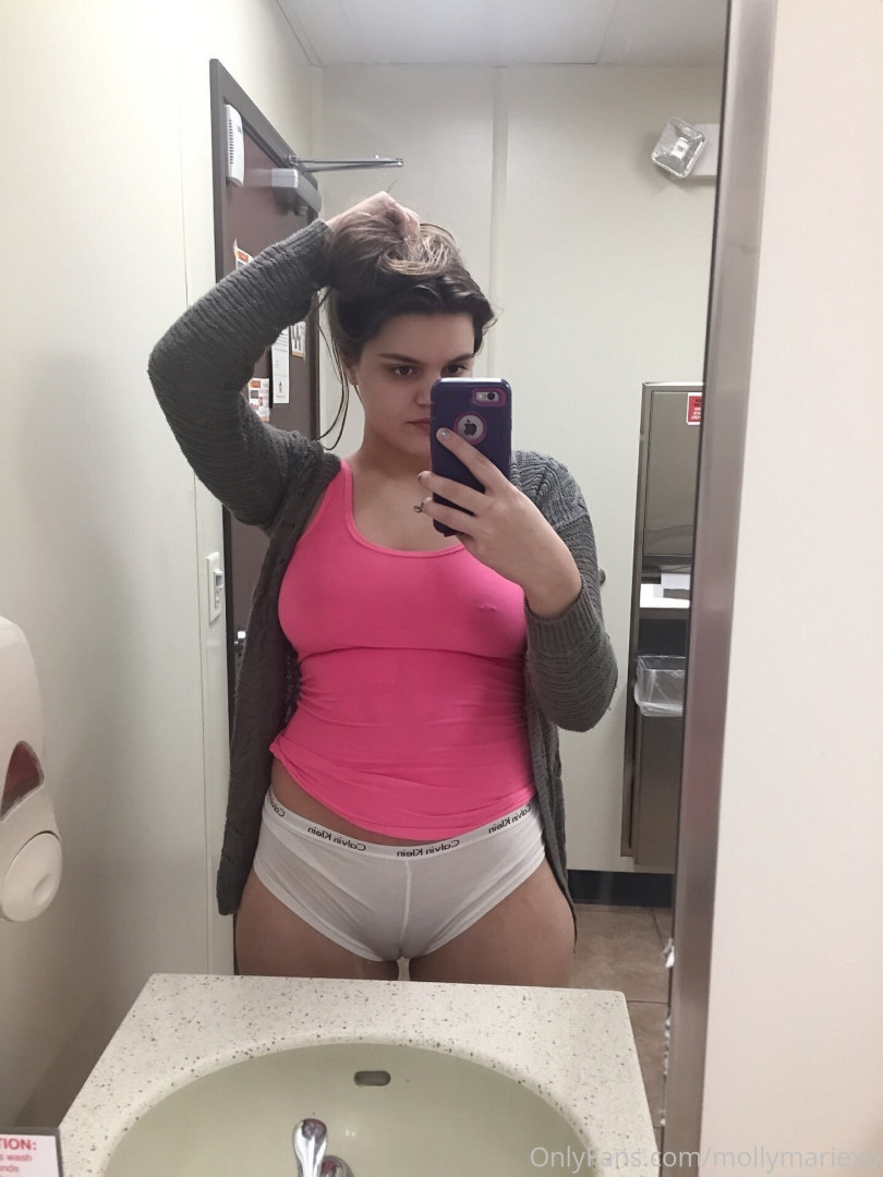 Photo by mollymariexo published on June 24,2023 11:15:48 - BestThots