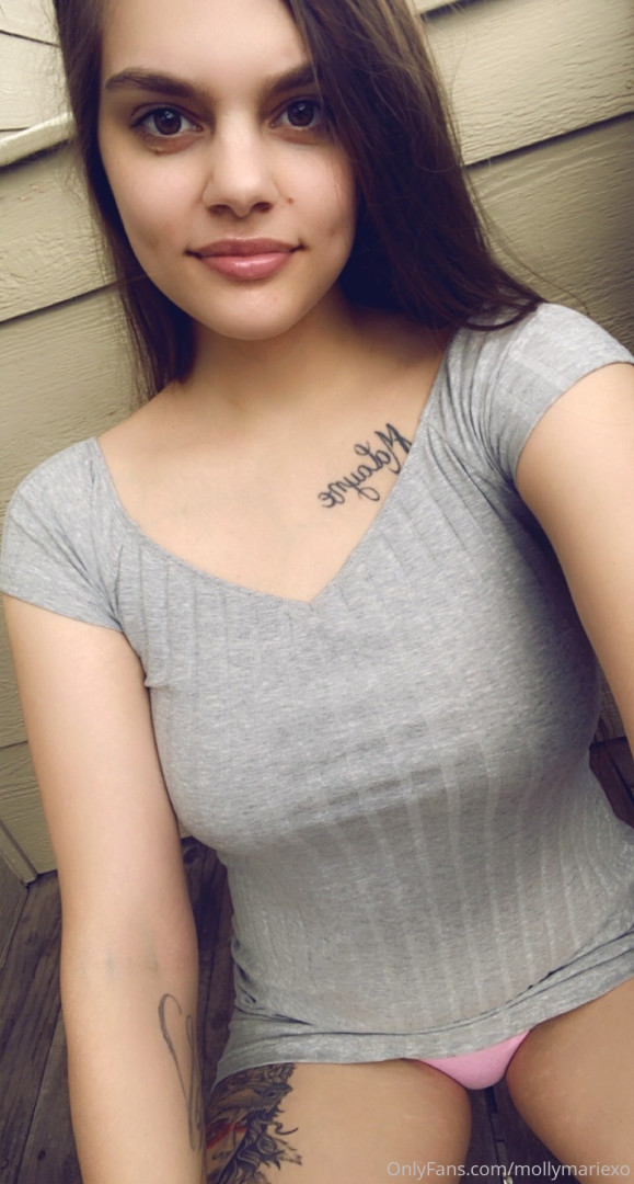 Photo by mollymariexo published on June 24,2023 11:21:16 - BestThots