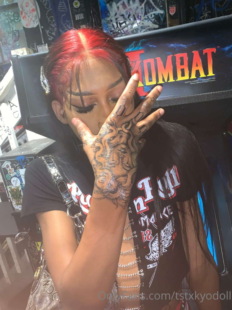 Photo by tstxkyodoll published on May 16,2023 14:07:35 - BestThots