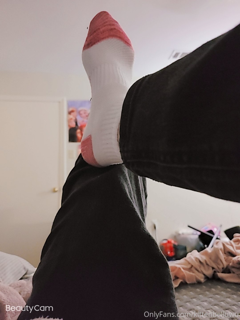 Photo by kittenbelluwu published on October 16,2023 05:31:28 - BestThots