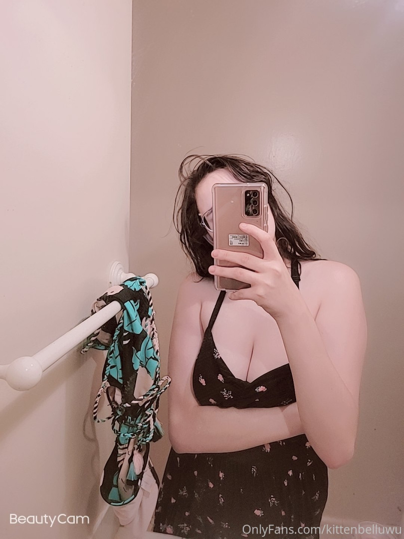 Photo by kittenbelluwu published on October 16,2023 05:47:38 - BestThots