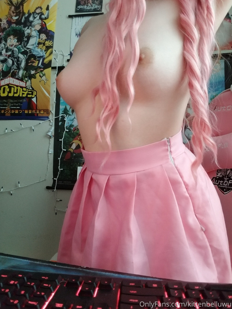 Photo by kittenbelluwu published on October 16,2023 06:22:34 - BestThots