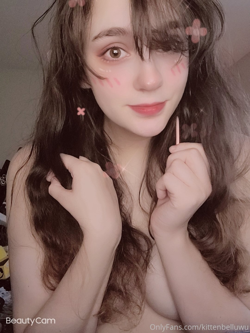 Photo by kittenbelluwu published on October 16,2023 12:18:13 - BestThots