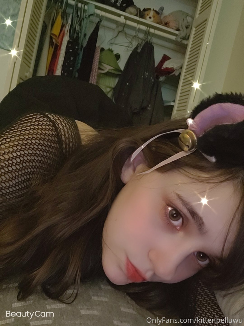 Photo by kittenbelluwu published on October 16,2023 12:19:25 - BestThots
