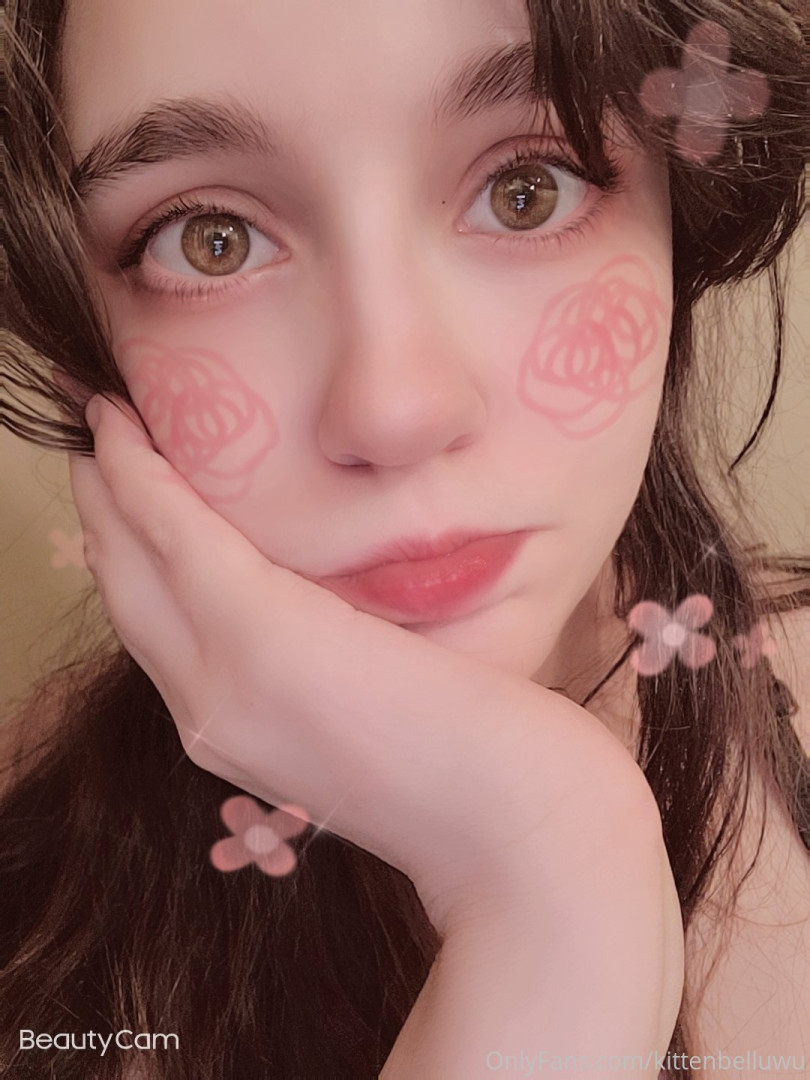 Photo by kittenbelluwu published on October 16,2023 12:20:26 - BestThots