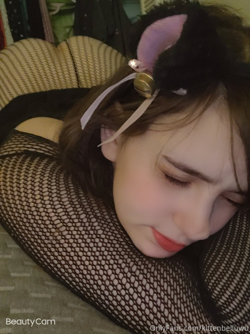 Photo by kittenbelluwu published on October 16,2023 12:39:18 - BestThots