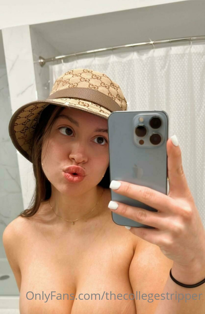 Photo by thecollegestripper published on August 1,2023 04:58:45 - BestThots