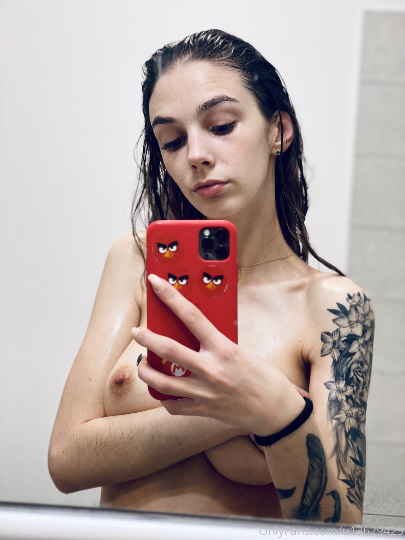 Photo by fallingdevil published on October 16,2023 10:41:44 - BestThots