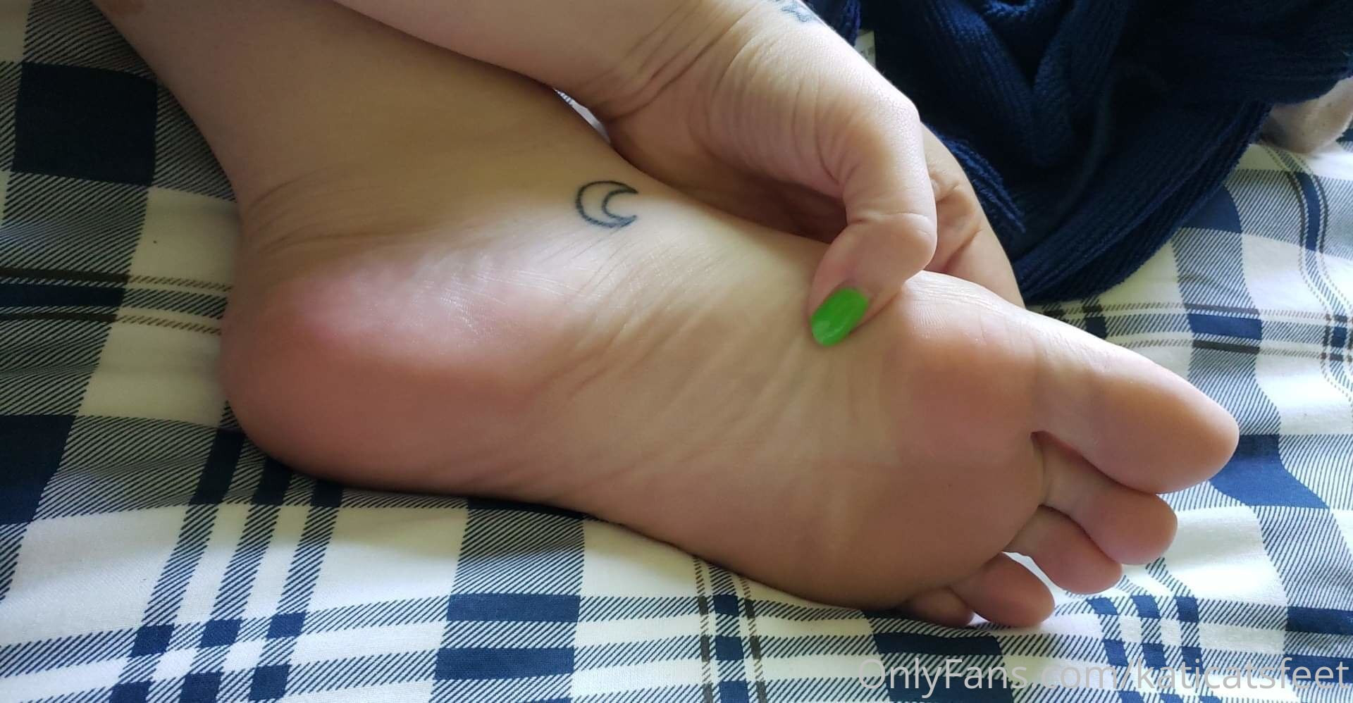 Photo by katicatsfeet published on October 12,2023 16:02:02 - BestThots