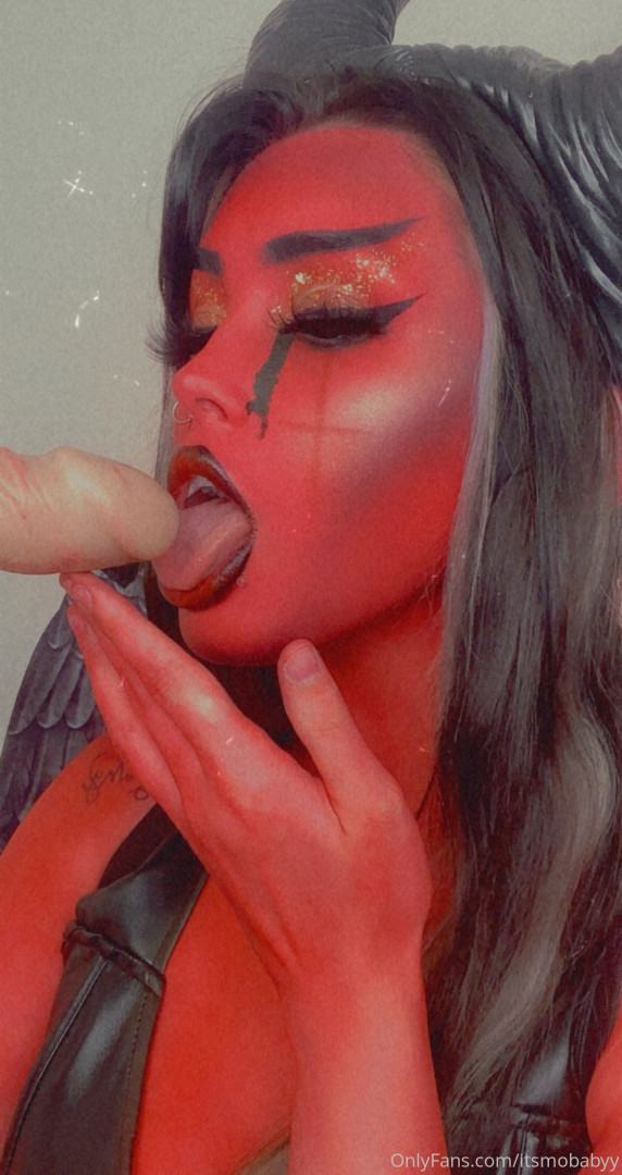 Photo by itsmobabyy published on October 12,2023 17:21:24 - BestThots