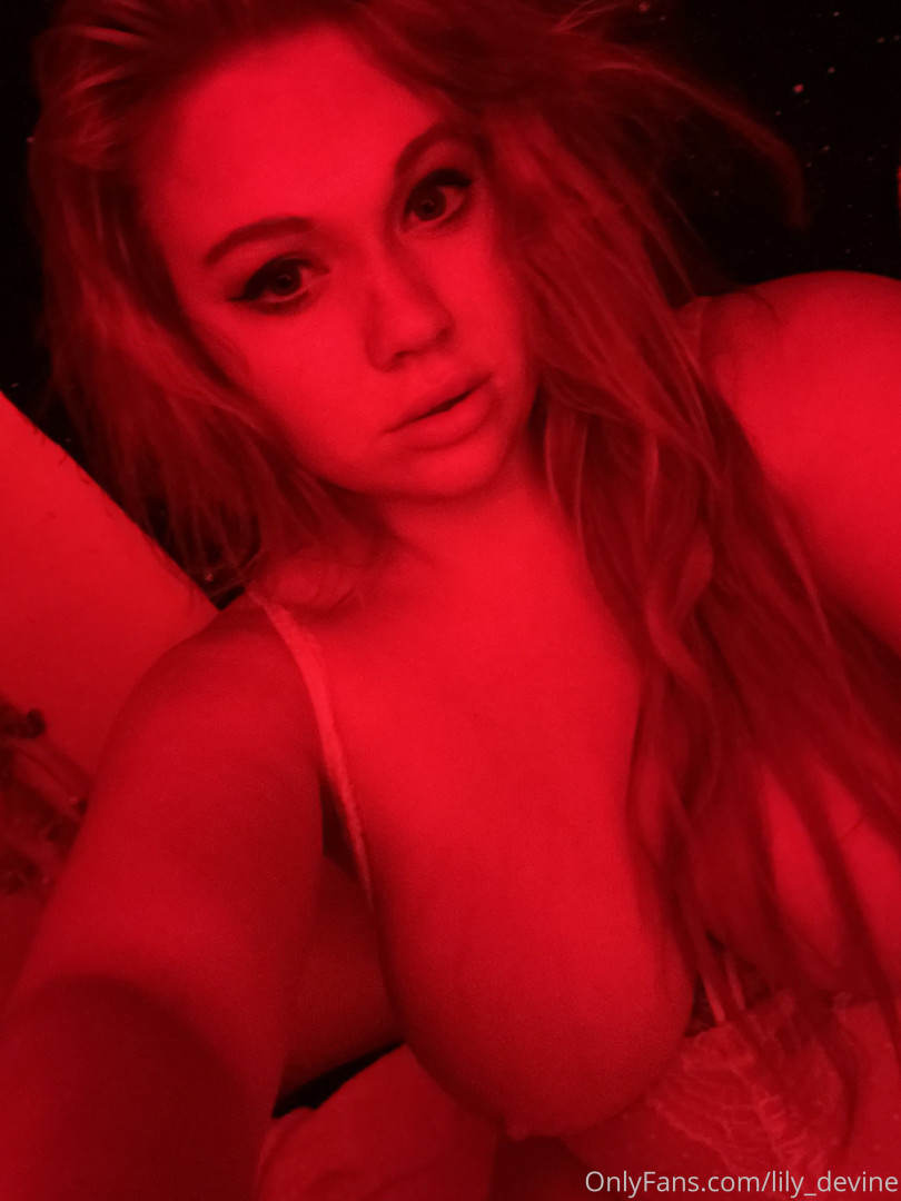 Photo by sophiarose_worship published on June 26,2023 19:40:21 - BestThots