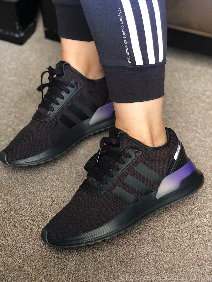 Photo by deedeericanfeet published on January 15,2024 04:57:49 - BestThots