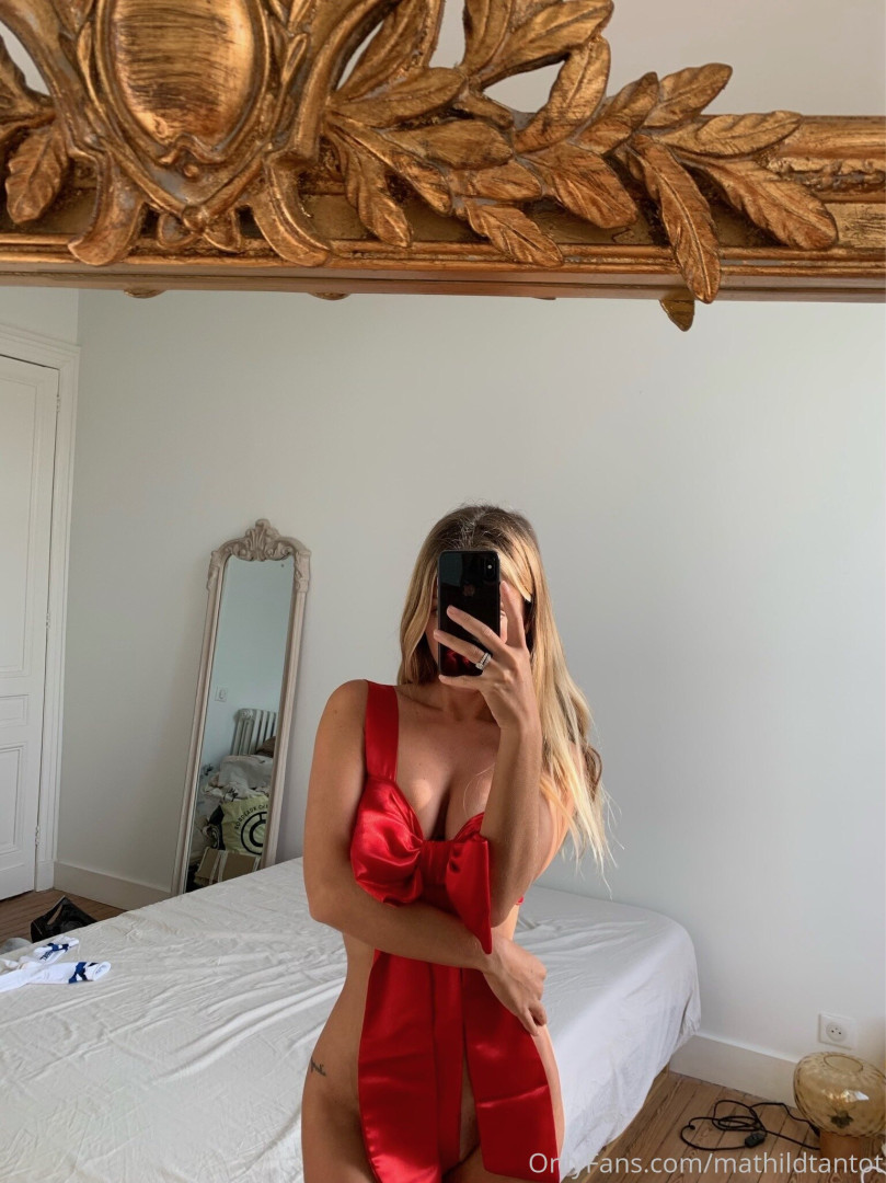 Photo by mathildtantot published on August 7,2023 04:29:41 - BestThots