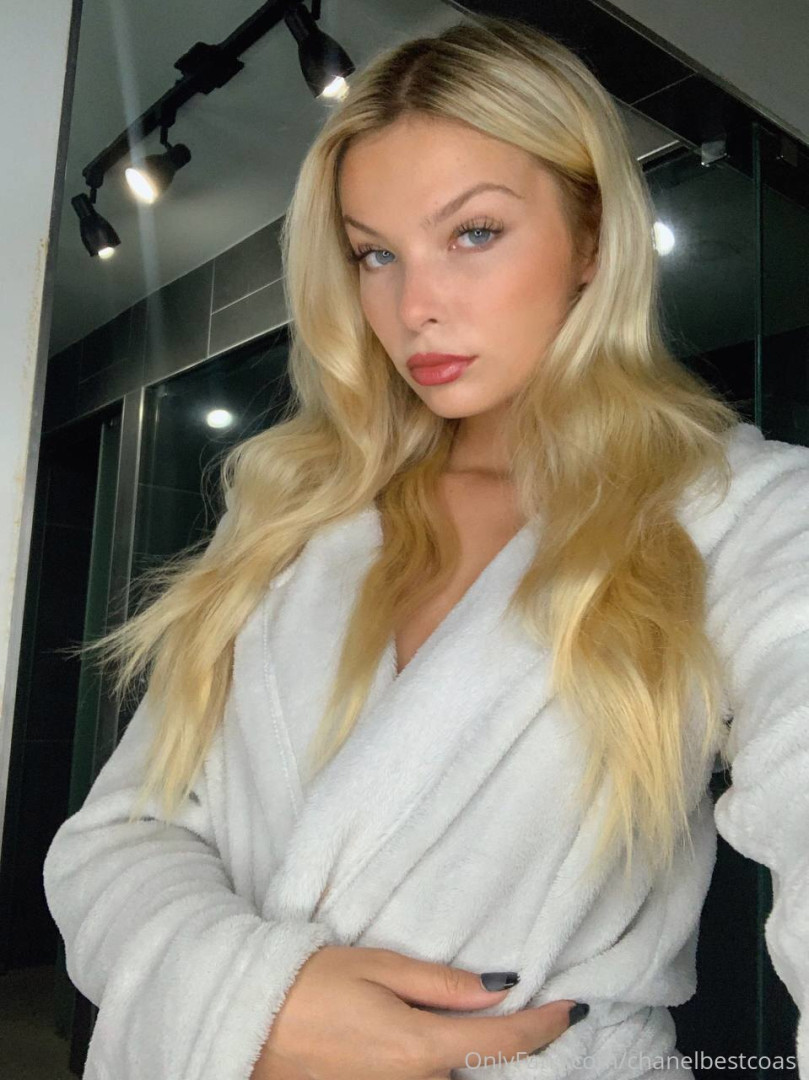 Photo by chanelbestcoast published on August 8,2023 15:48:36 - BestThots
